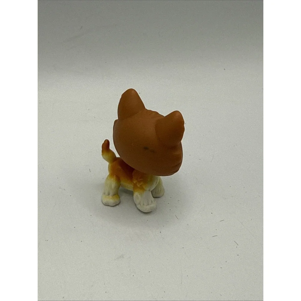 Littlest Pet Shop  LPS TAN BROWN STRIPE HUSKY DOG BLUE EYES # 341‎ Blue Magnet